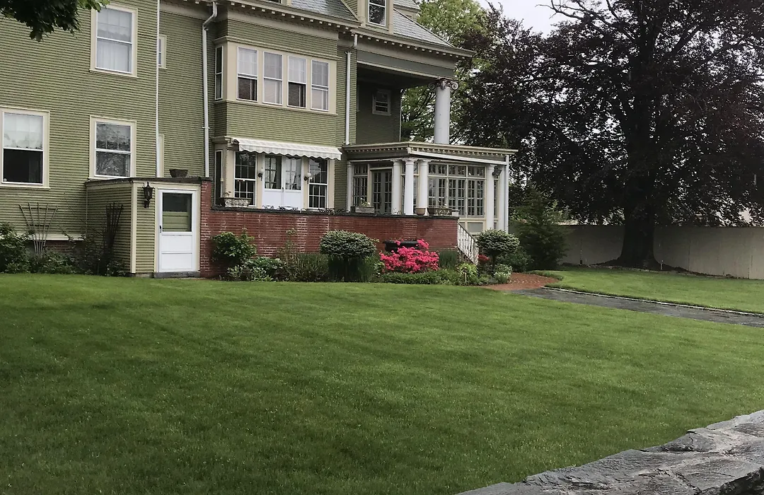 Edgewood Manor Inn Bed And Breakfast-1