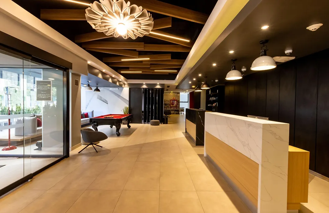 Ibis Tijuana-1