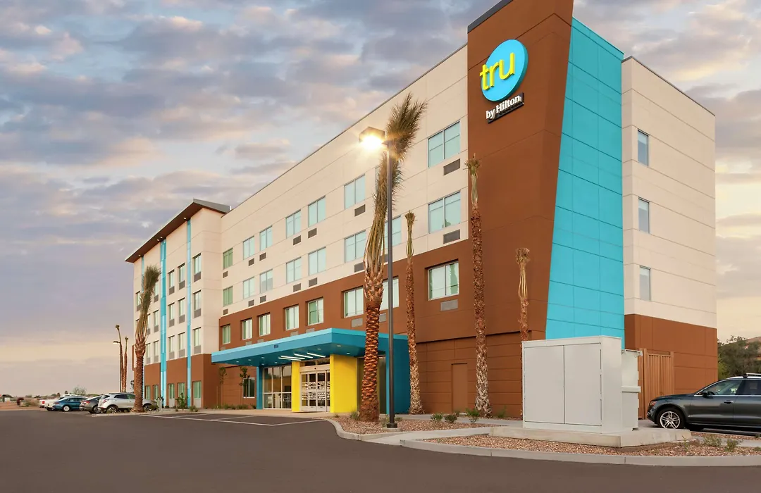 Tru By Hilton Gilbert-1