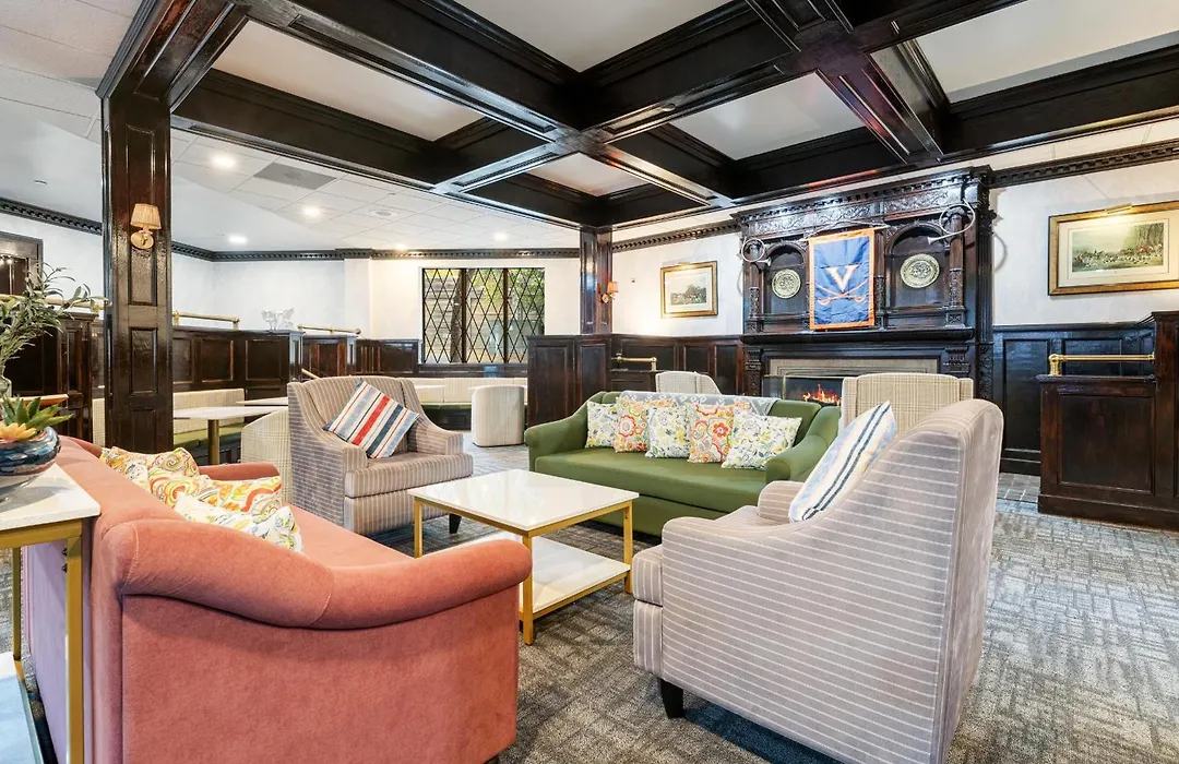 The English Inn Of Charlottesville-1