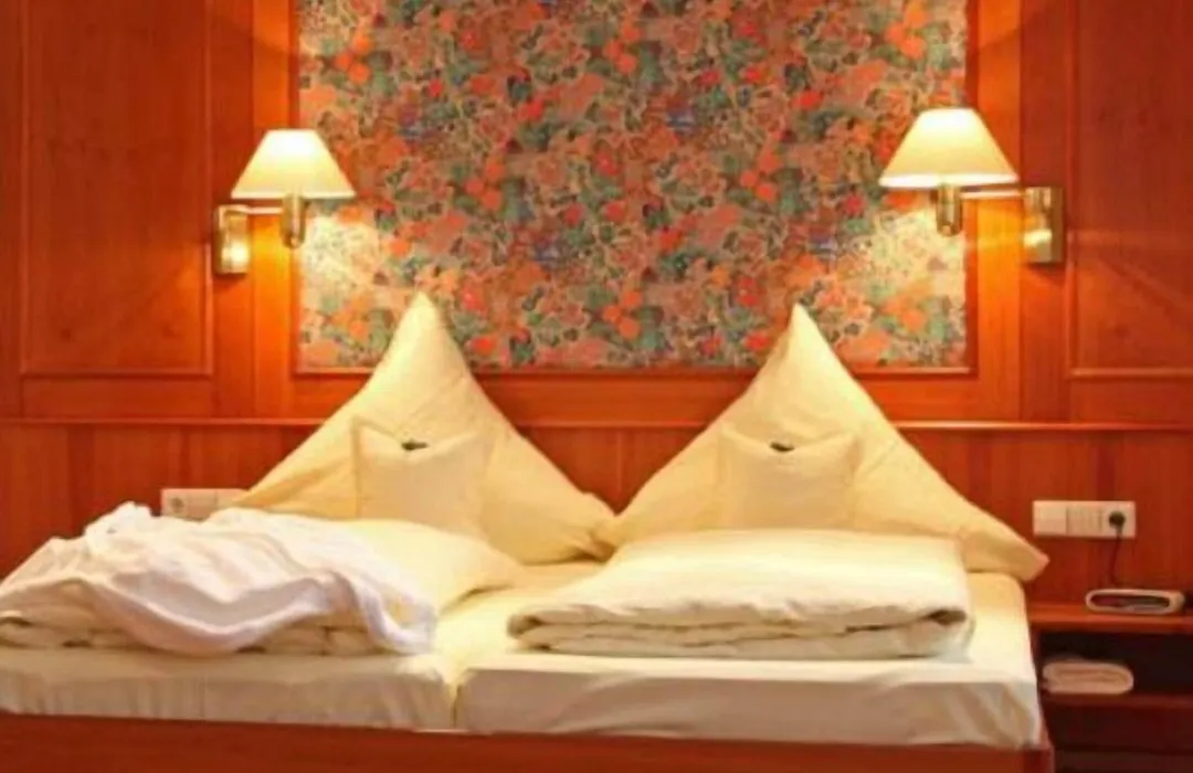 Hotel-Restaurant Adler-1