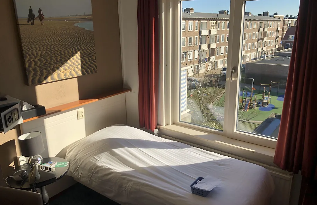 Hotel Zee en Duin-1