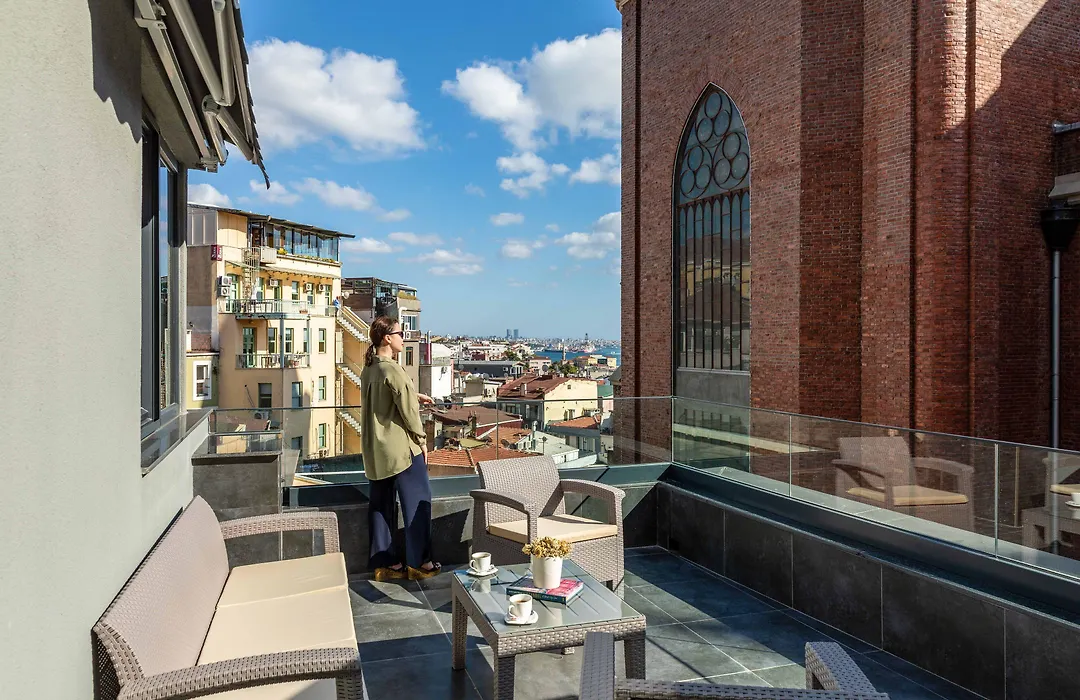 Sala Suites-1