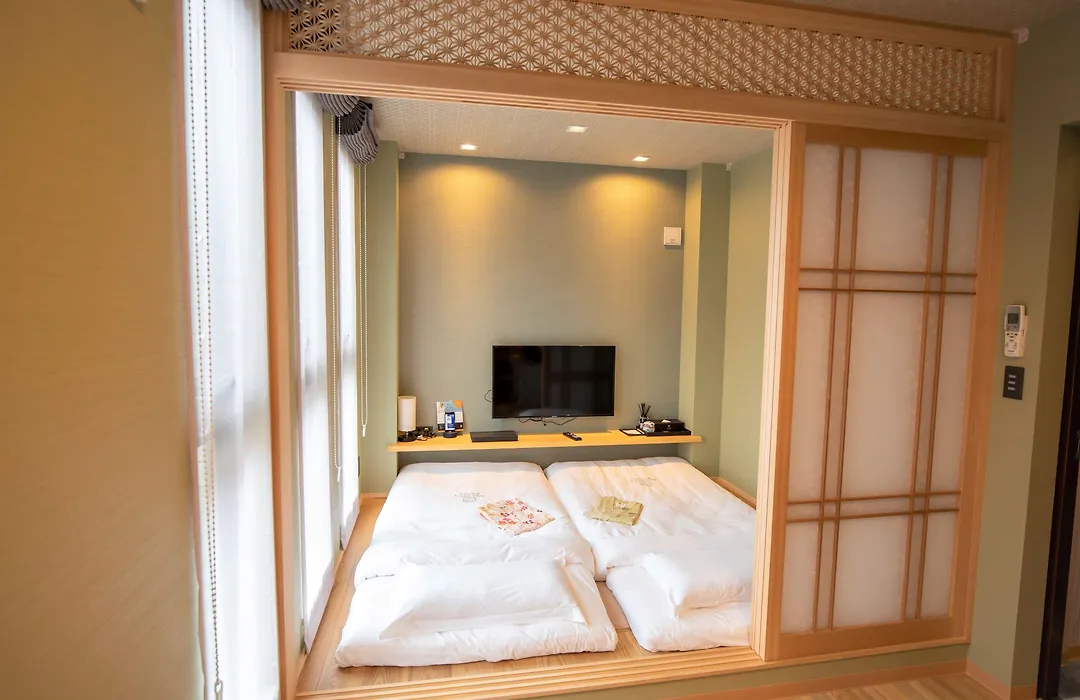 Sola Hotel-1