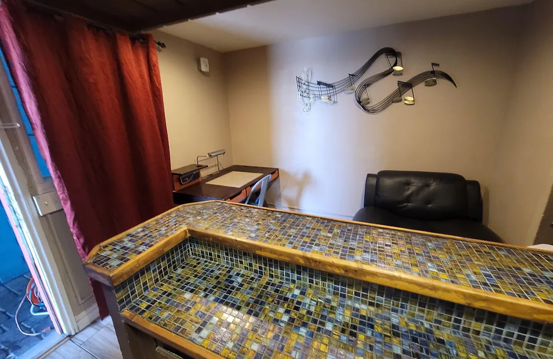 Desert Hills Motel-1