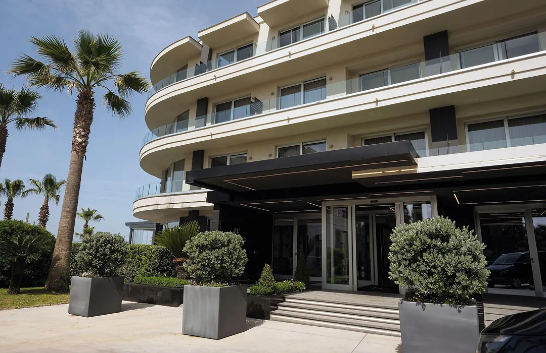 Hotel & Resort Tre Fontane Luxury-1