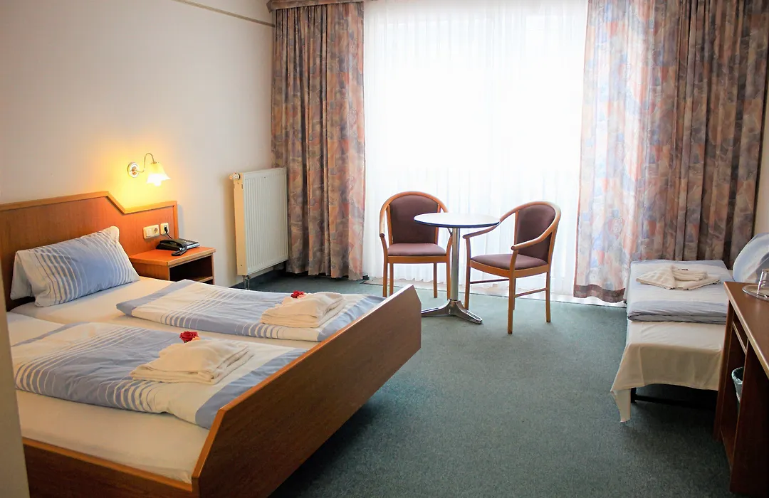 Waldhotel-Feldbachtal-1