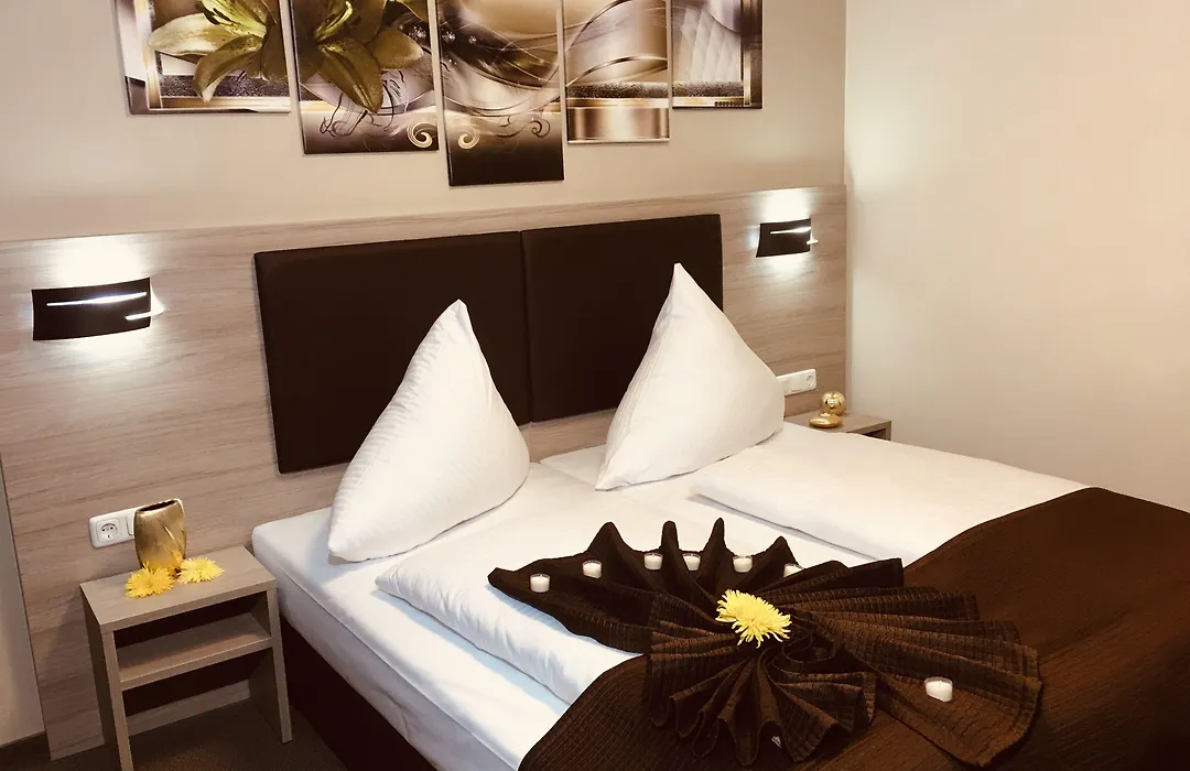 Hotel Glinde-1