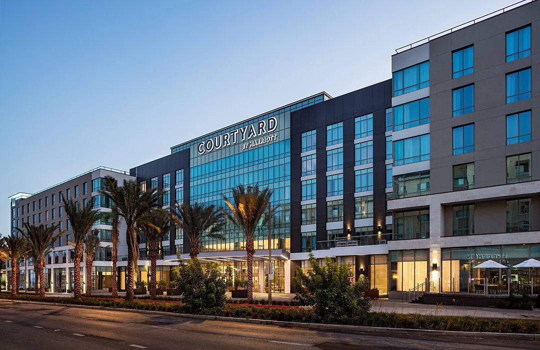 Courtyard By Marriott Los Angeles Monterey Park-1