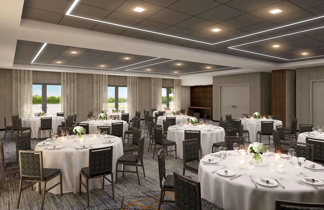 Wyndham Garden Orlando Airport - Free Shuttle To Airport-1