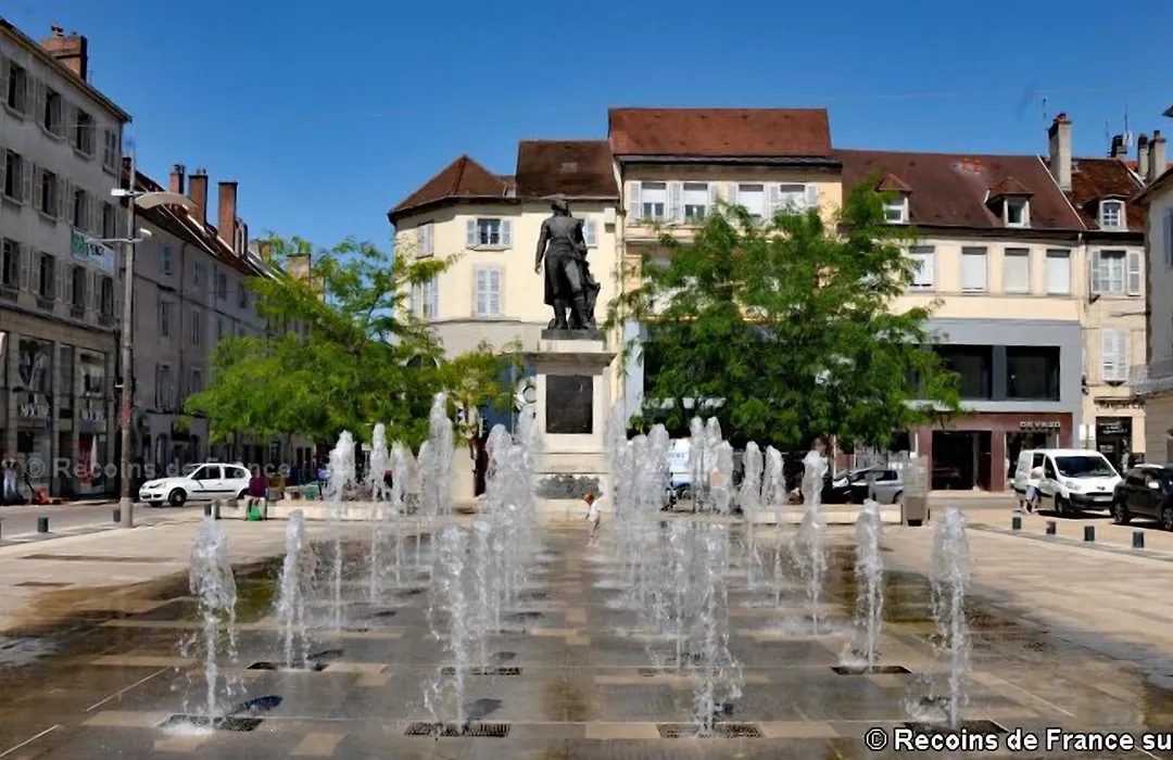 Ibis Budget Lons le Saunier - A39 HOTEL CLIMATISE-1