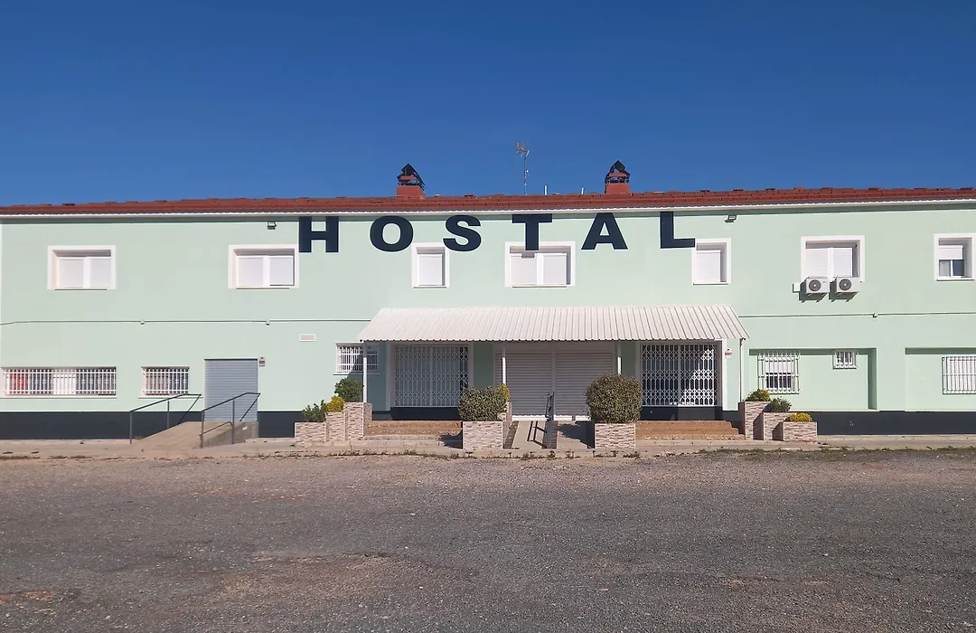 Hostal Fuente del Pino-1
