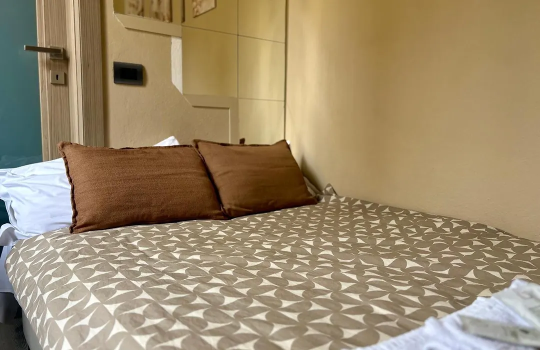 Moderna Apartments - Charme & Relax In Centro - Free Parking-1