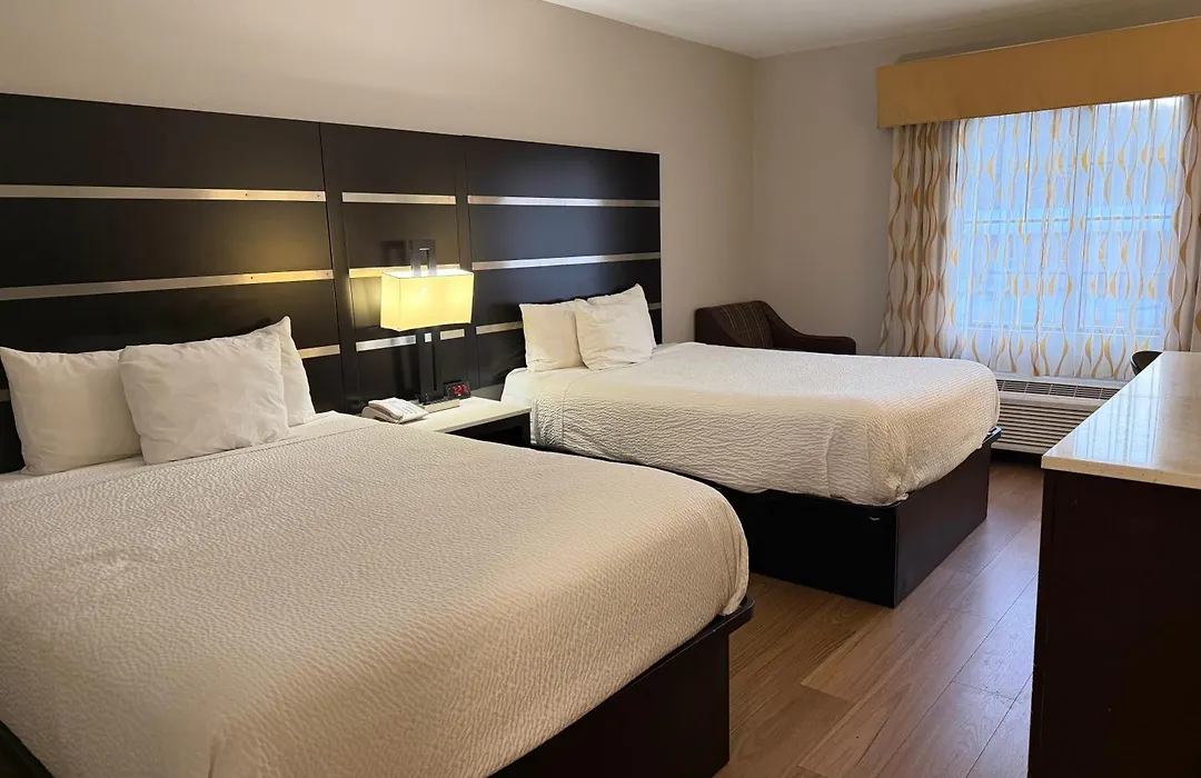 Days Inn By Wyndham Budd Lake-1