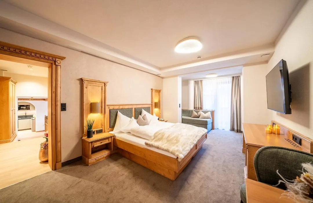 Boutique Hotel Montanara-1