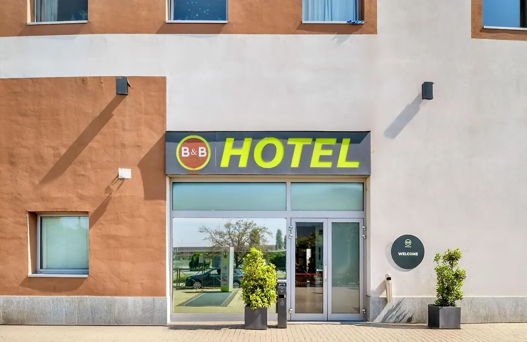 B&B HOTEL Torino Orbassano-1