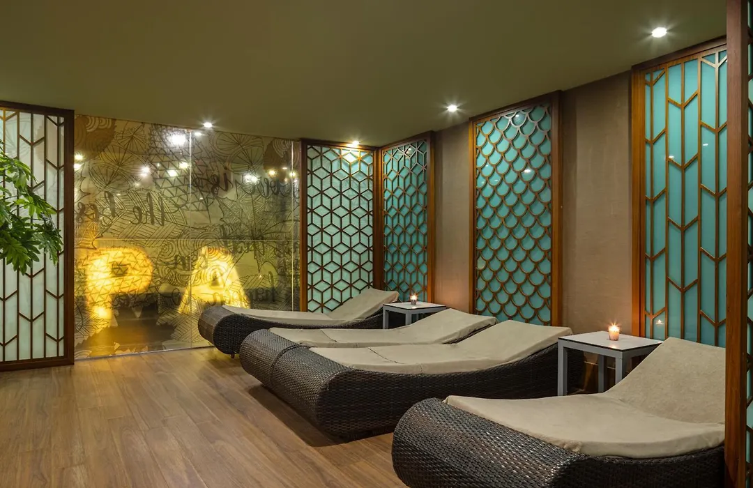 Side Star Elegance Hotel-1