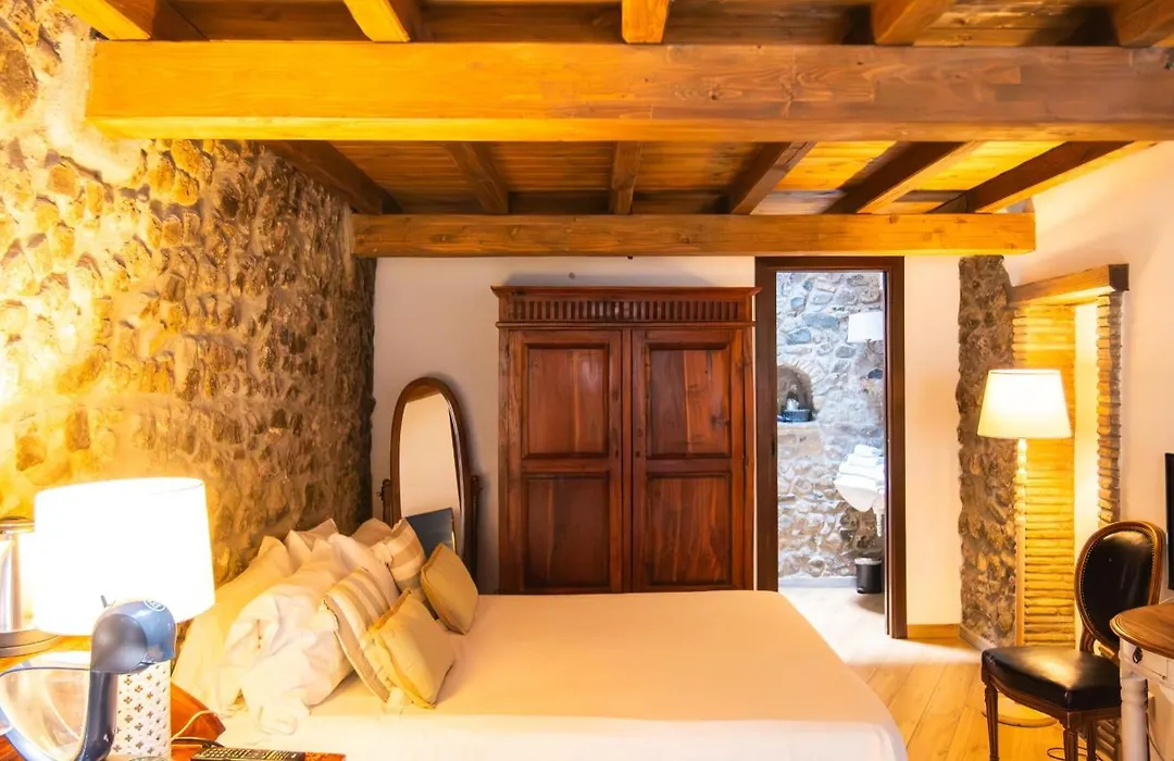 Hotel Borgo Vistalago-1