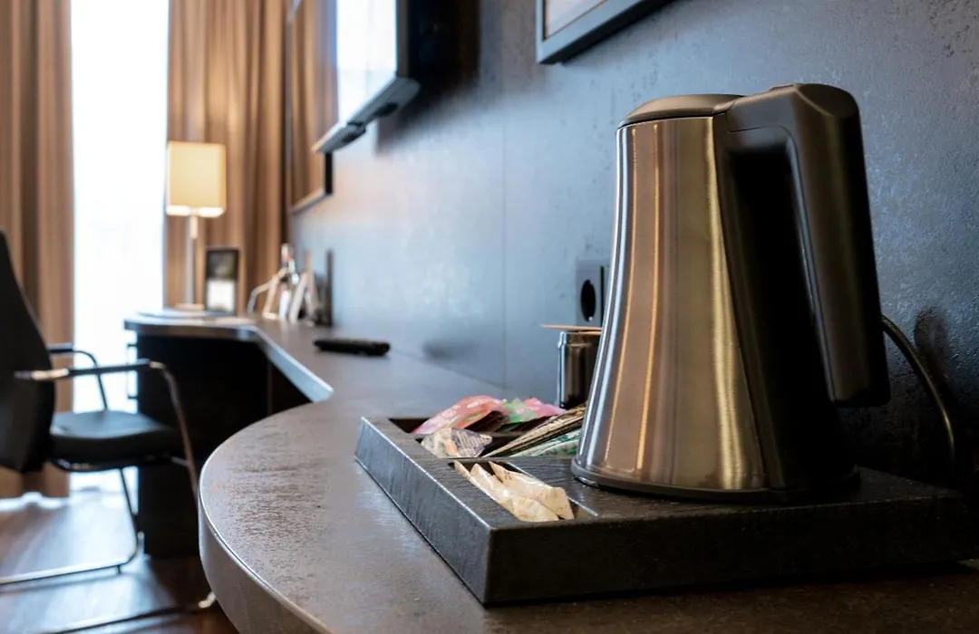 Best Western Plus Plaza Berlin Kurfuerstendamm-1