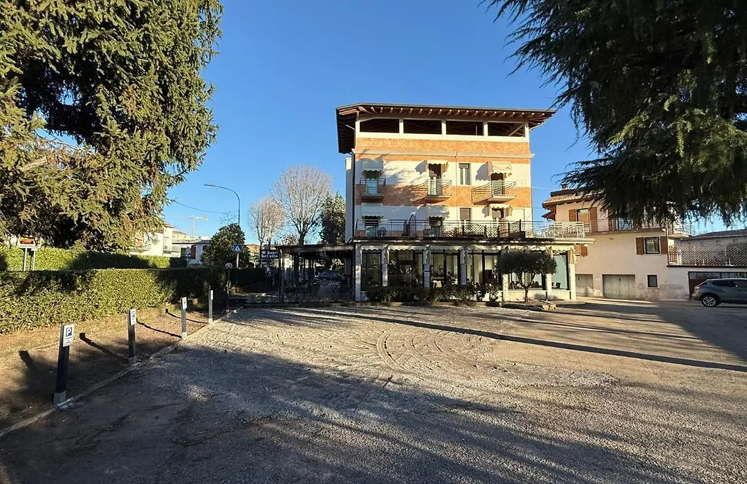 Hotel Bel Sito Peschiera-1