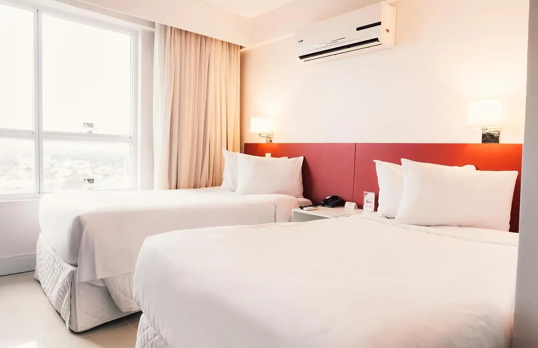 Ramada Hotel & Suites Campos Pelinca-1