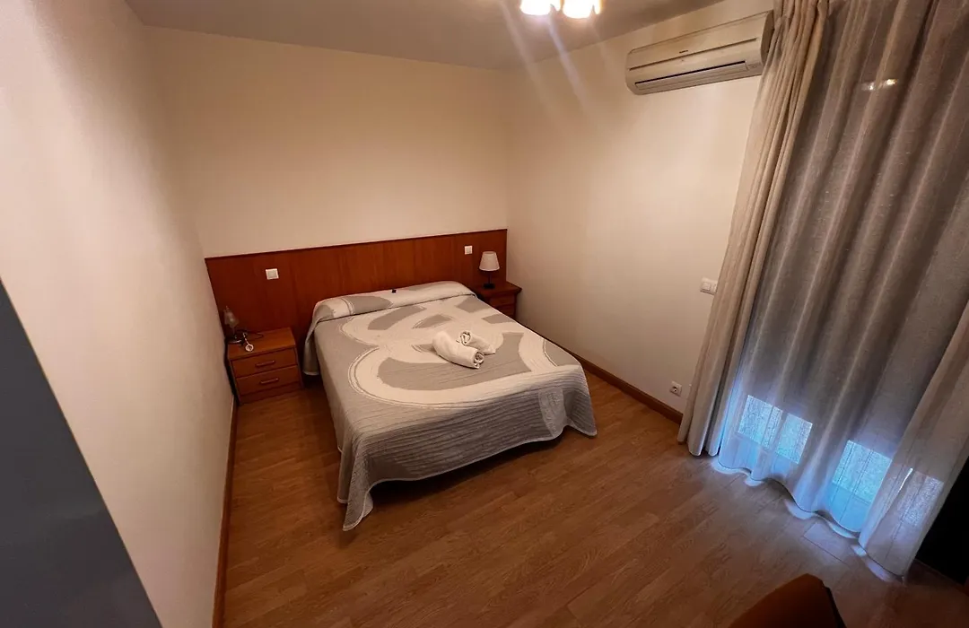 Hotel Puente de Piedra-1