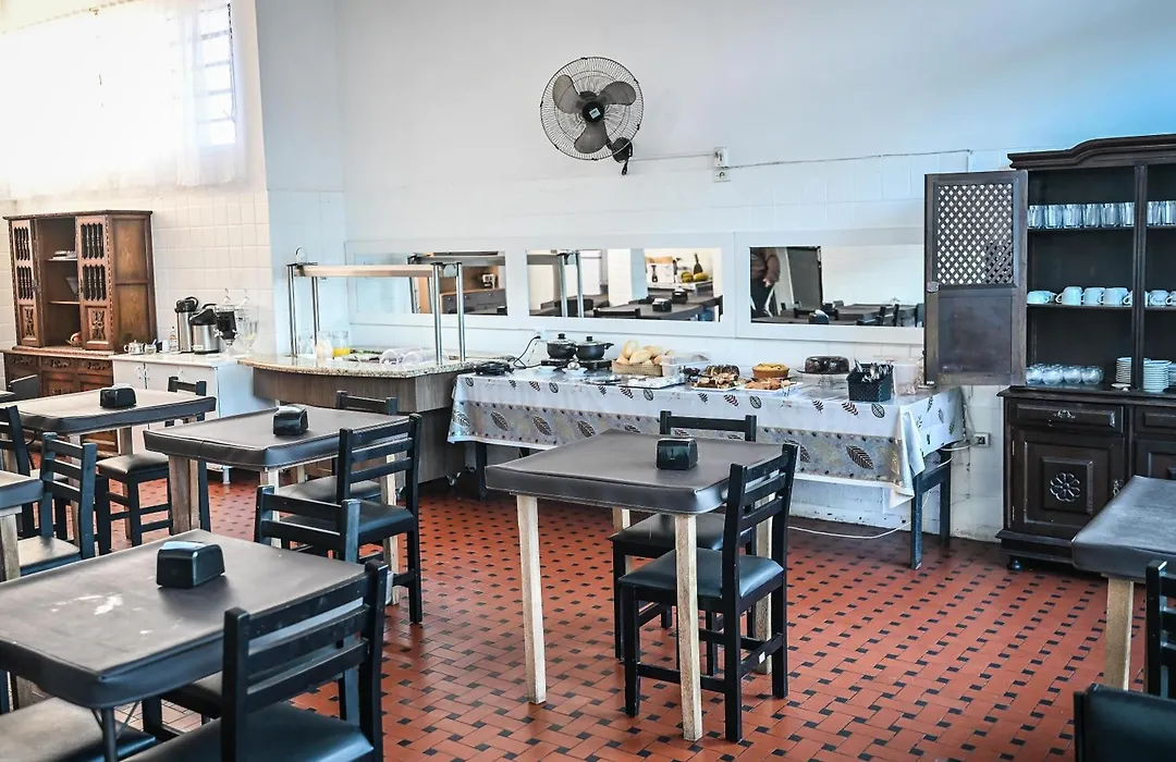 Hotel Bandeirantes de SJBV-1