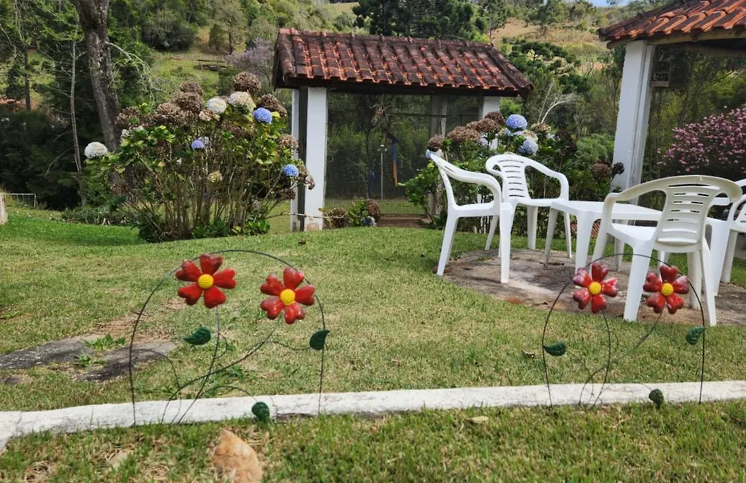 Pousada Pedacinho do Céu -Chalé Familia-1