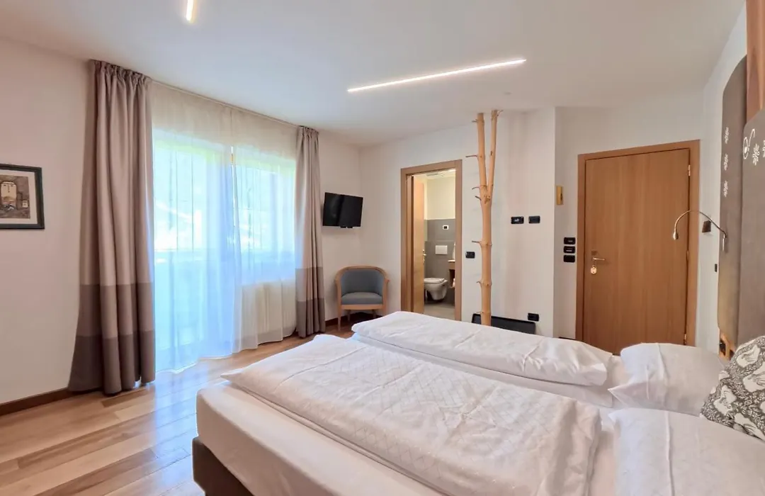 Hotel Cristallo-1