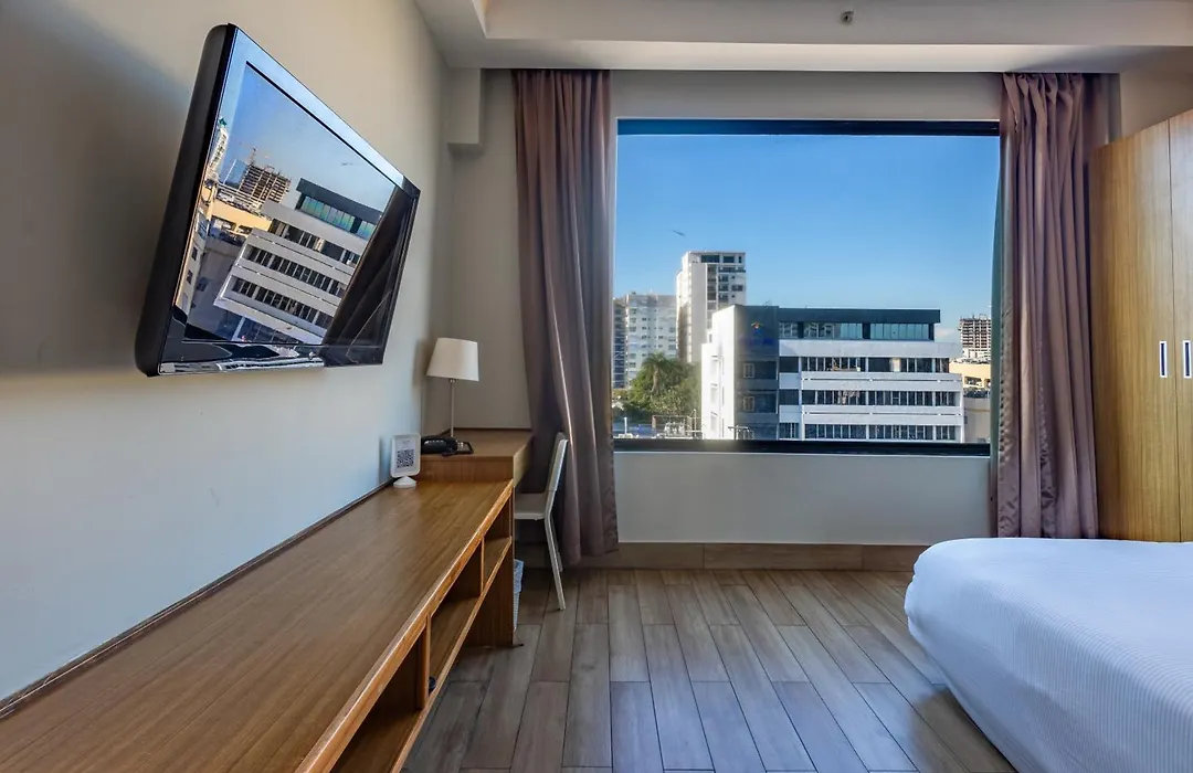 Weston Suites Hotel-1