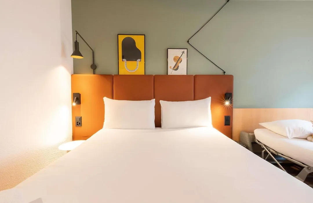ibis Genève Centre Nations-1