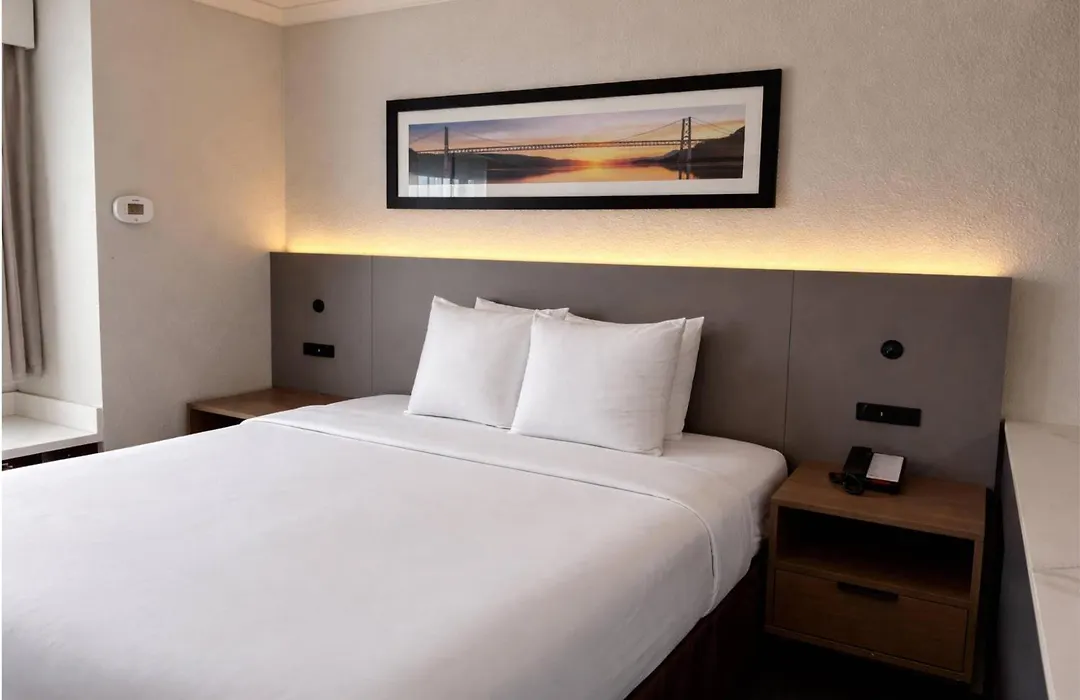 Econo Lodge Inn & Suites Santa Rosa South-1
