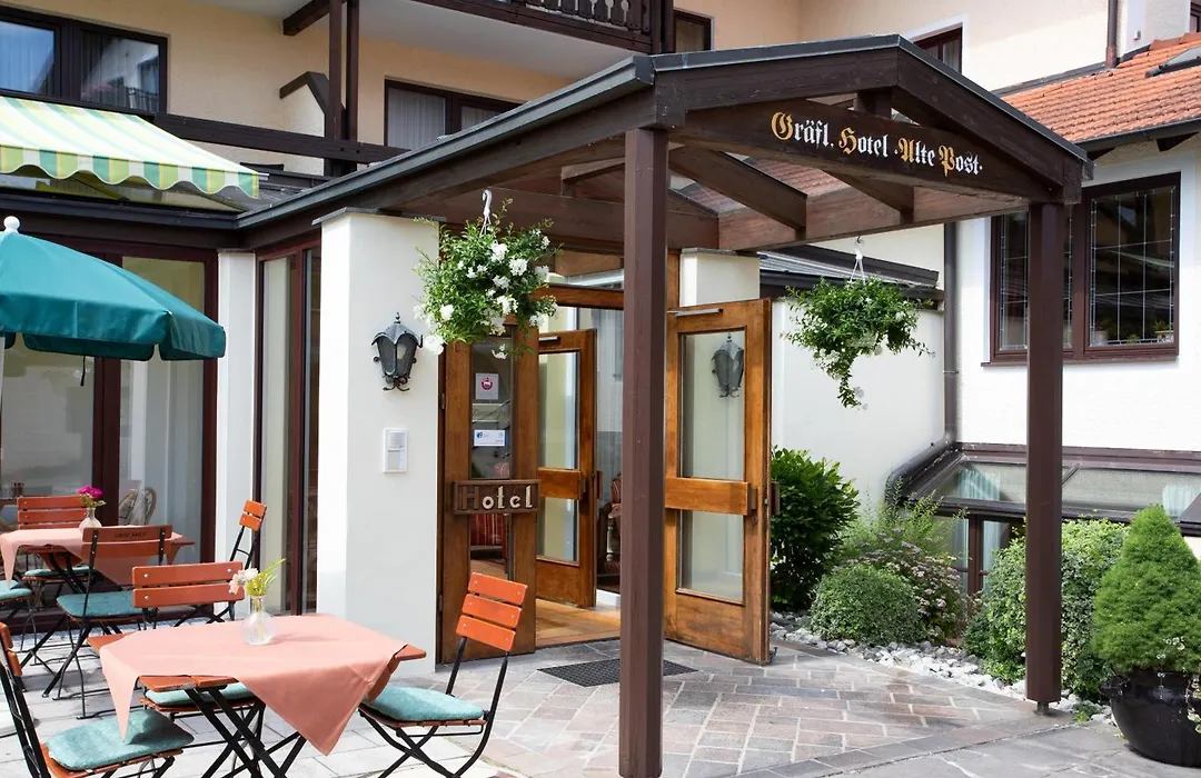 Gräfliches Hotel Alte Post-1