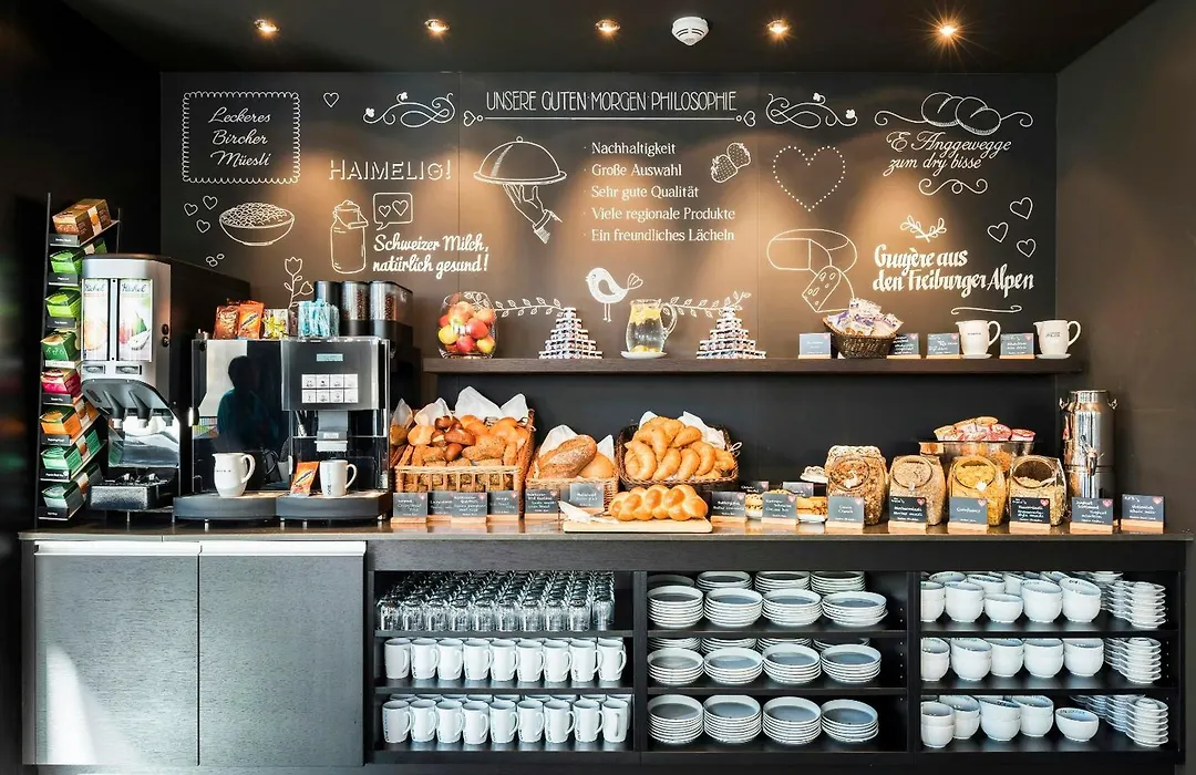 Motel One Basel-1