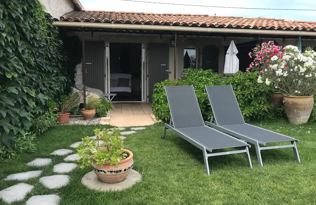 Chambres D'Hotes Et Gites Le Mas Mellou-1