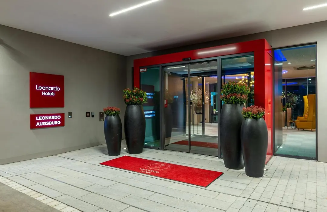 Leonardo Hotel Augsburg-1
