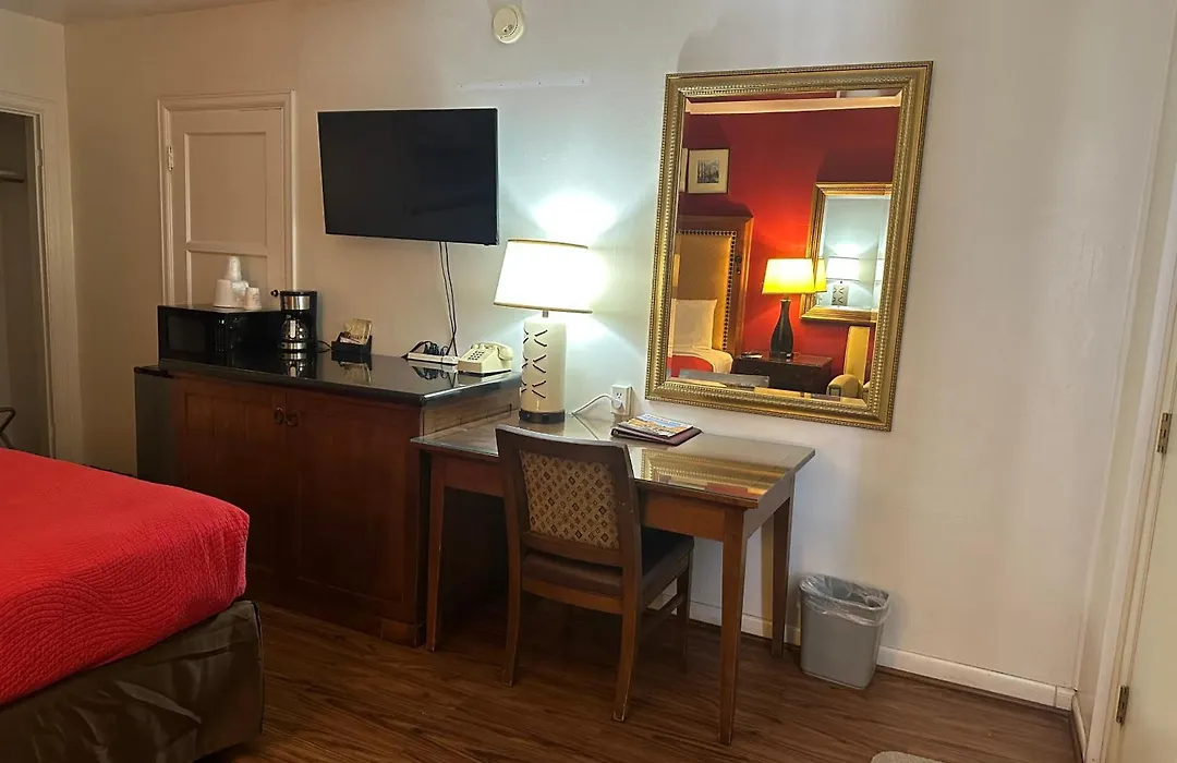 Canyonlands Motor Inn-1
