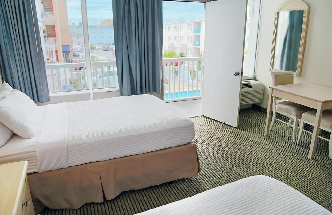 Seabonay Oceanfront Motel-1