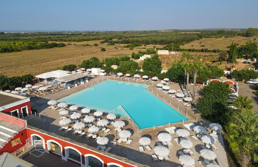Chiusurelle Village Resort-1