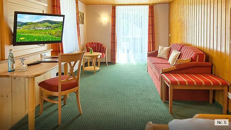 Landhotel Löwen Bernau-1