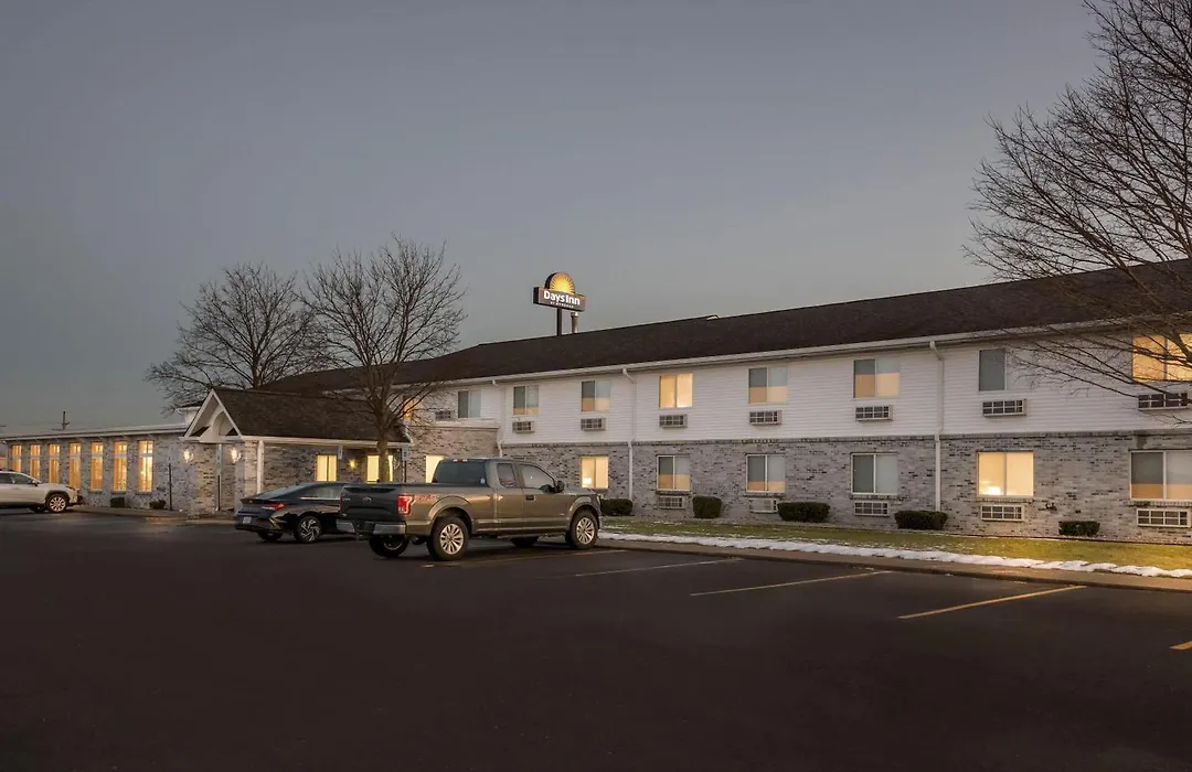 Days Inn By Wyndham Imlay City-1