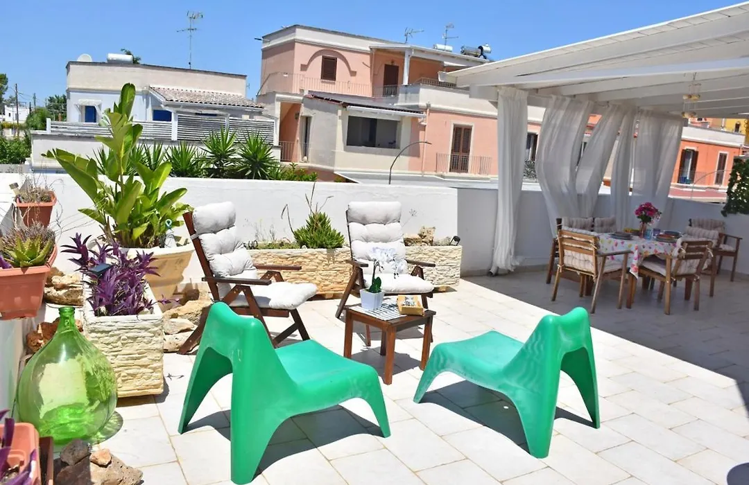 Toto Residence-1
