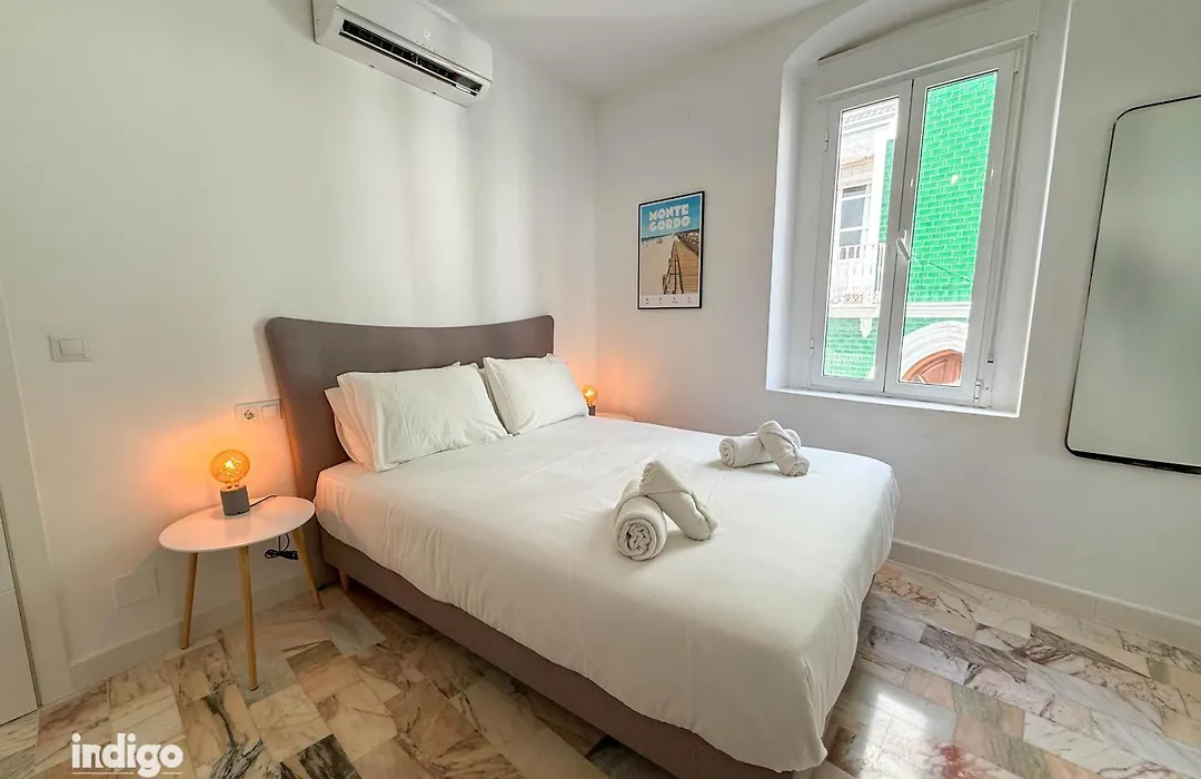 Casa Cristóbal Colón habitaciones con vistas a Semana Santa y Fiestas-1