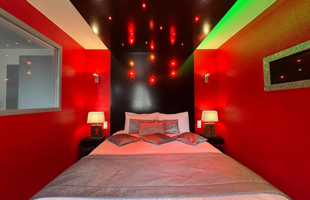 Hostellerie du Centrotel et Spa Bulles d'Allier-1