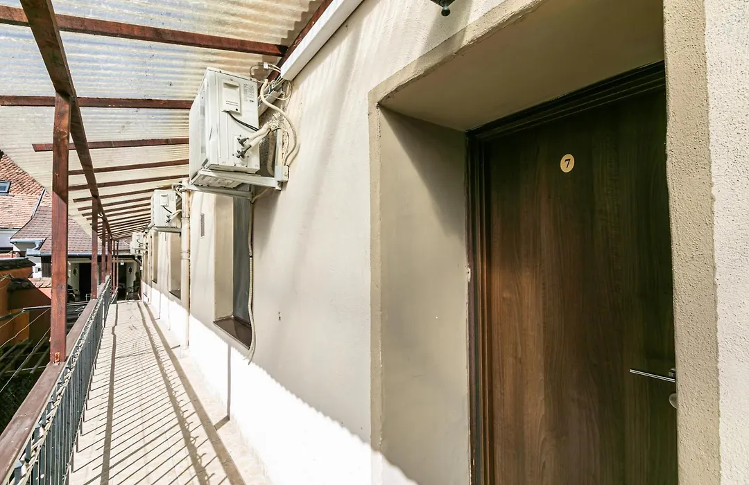 Residence Piata Sfatului-1