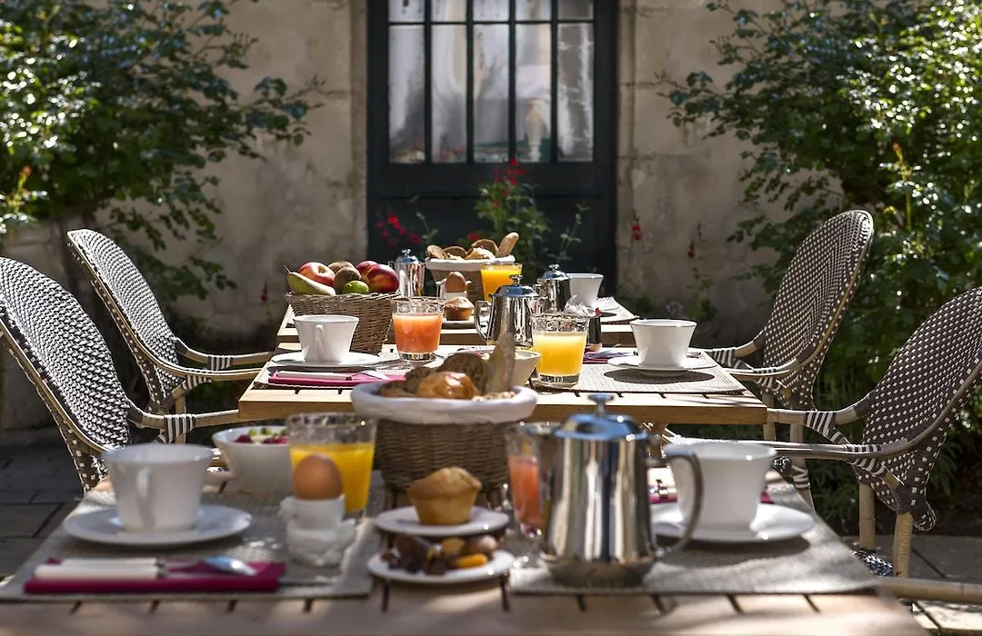 La Baronnie - Hôtel&Spa - Les Collectionneurs-1