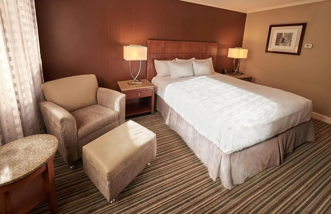 Doubletree By Hilton Akron Fairlawn-1