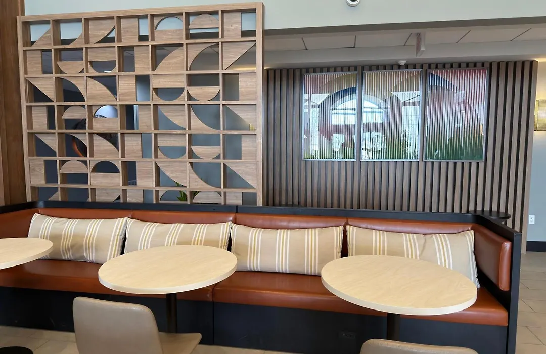 Holiday Inn Midland By Ihg-1
