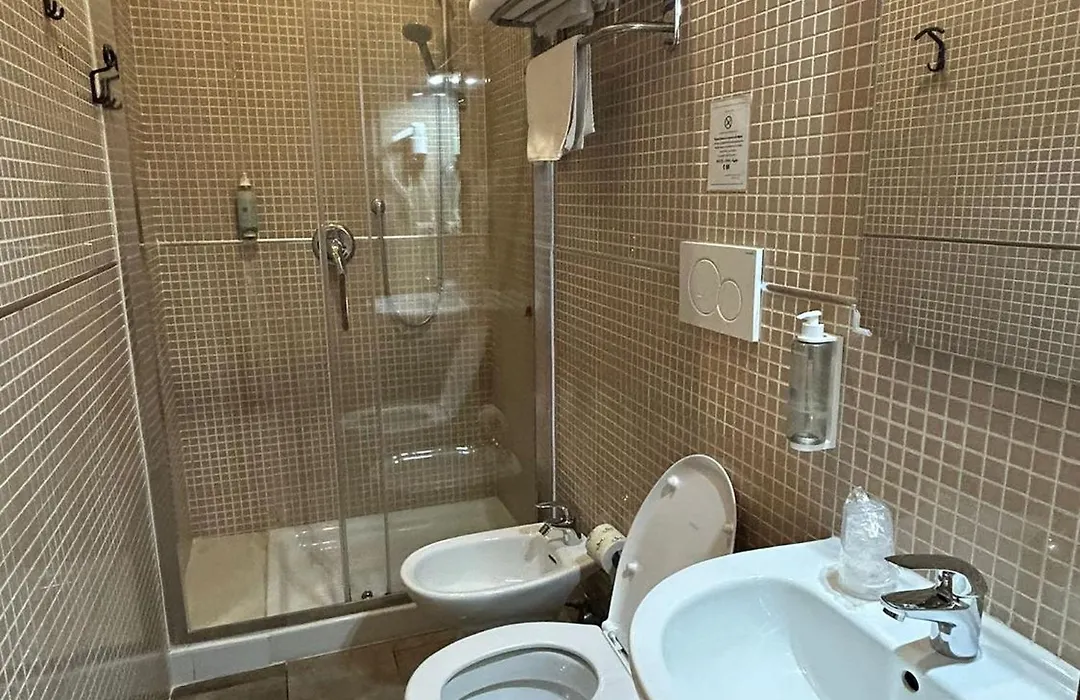 Hotel 26-1