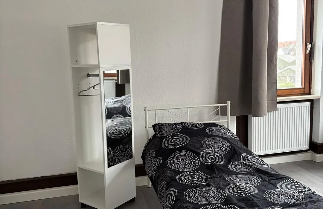 1 Zimmer für 2 Personen Bruchsal ruhige Lage-1